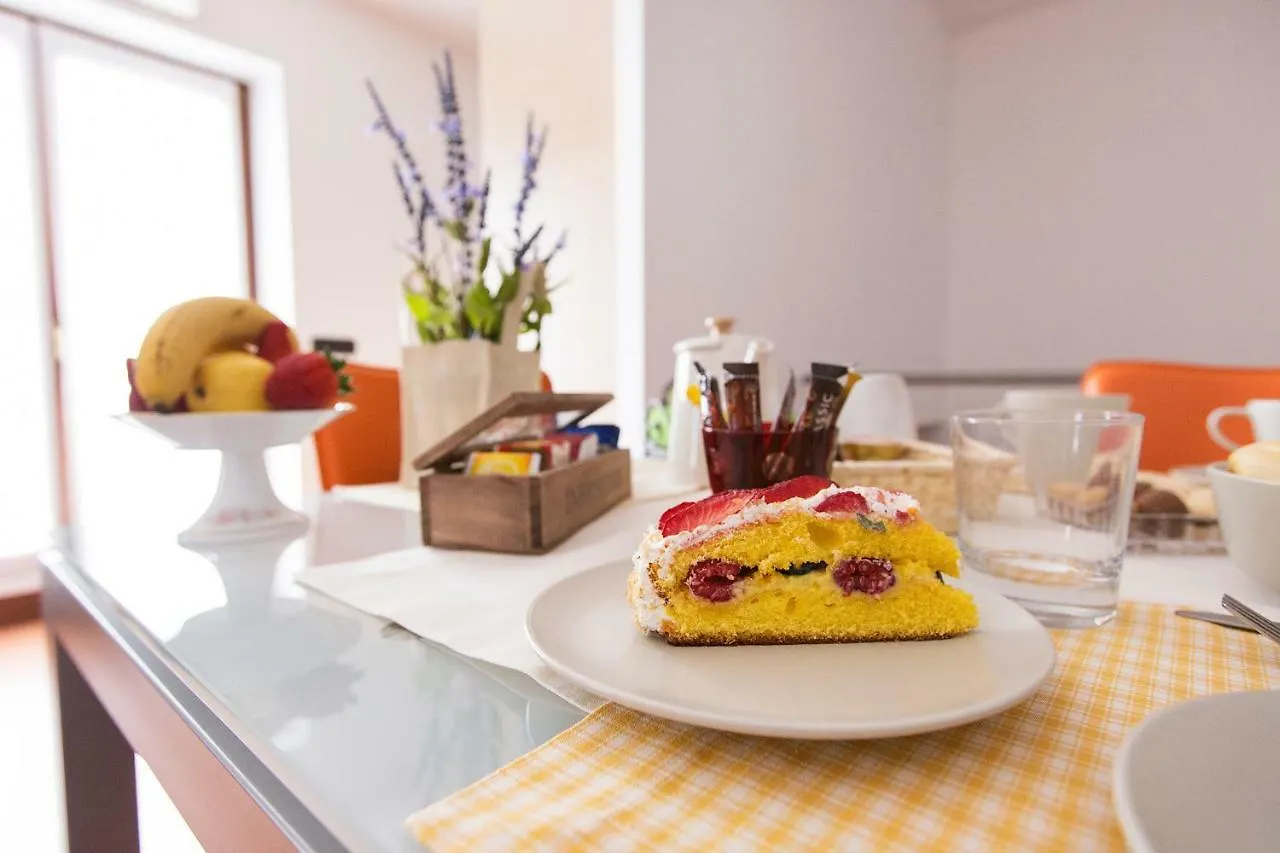 Bed & Breakfast B&B La Corte Mese Italy